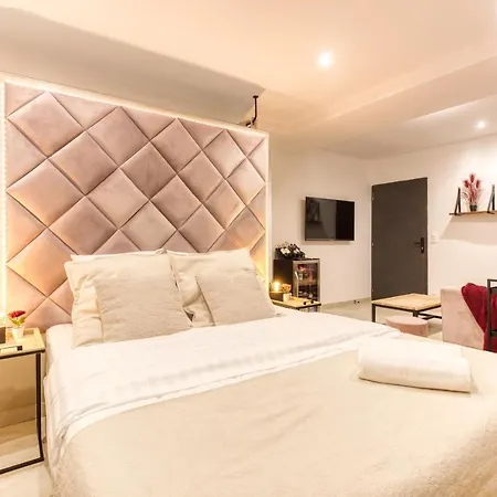 Suite Familiale 4P - Sauna Et Jacuzzi Prive 公寓